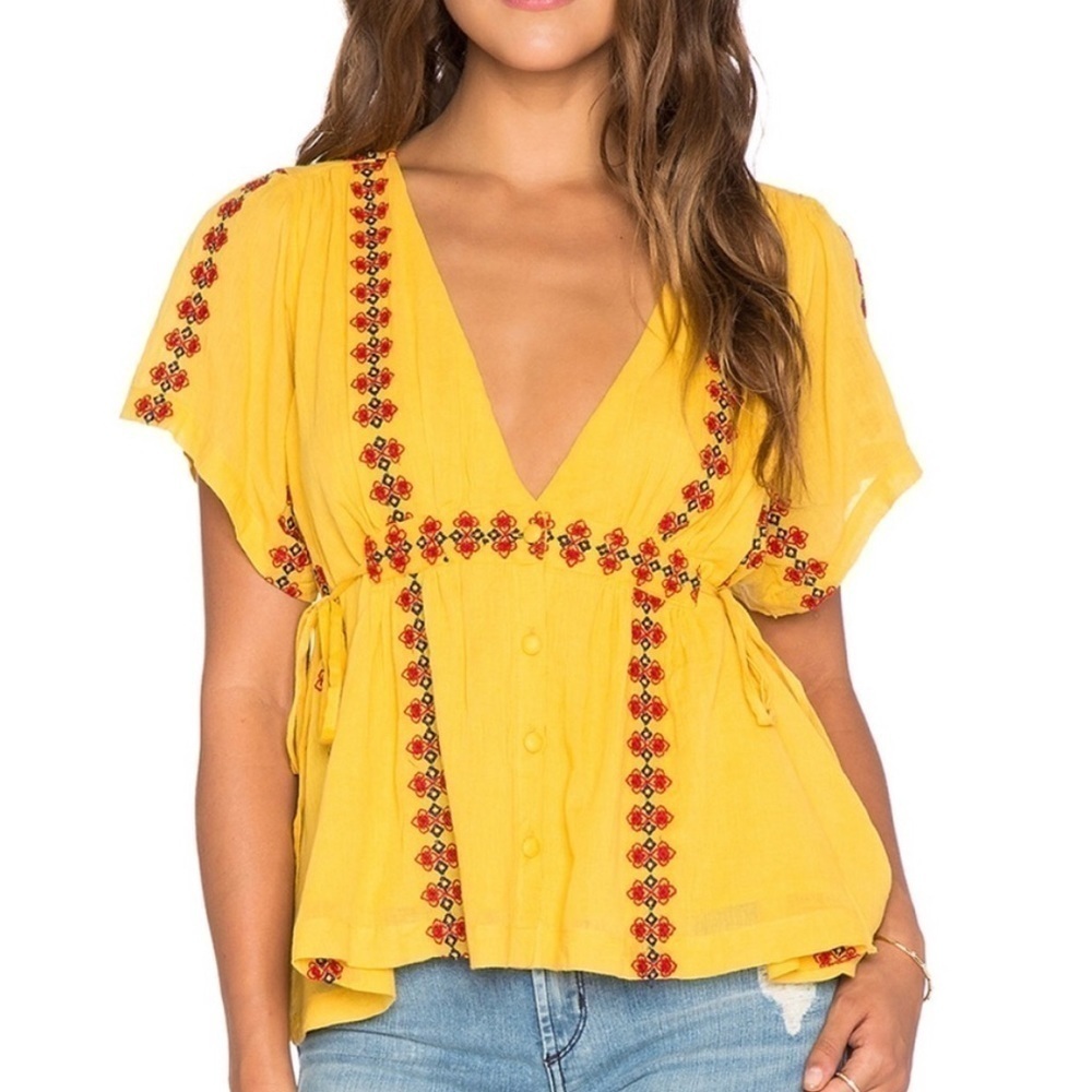Tularosa Bohemian short sleeve v neck golden sunshine yellow top small